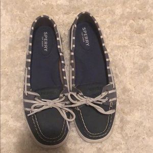 SPERRY blue and white striped boat shoes loafers